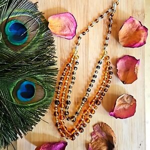 Vintage beaded amber colored necklace